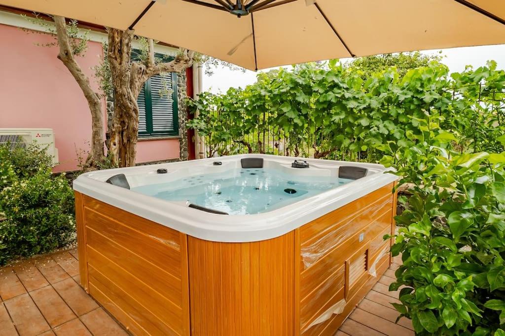 Jacuzzi